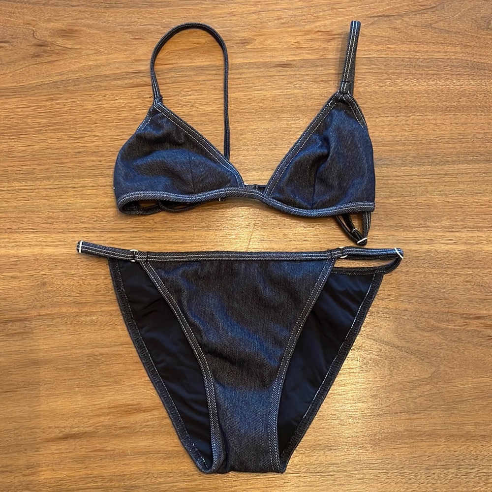 Solid and striped Lulu bikini in denim